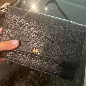 Michael Kors Crossbody Bag